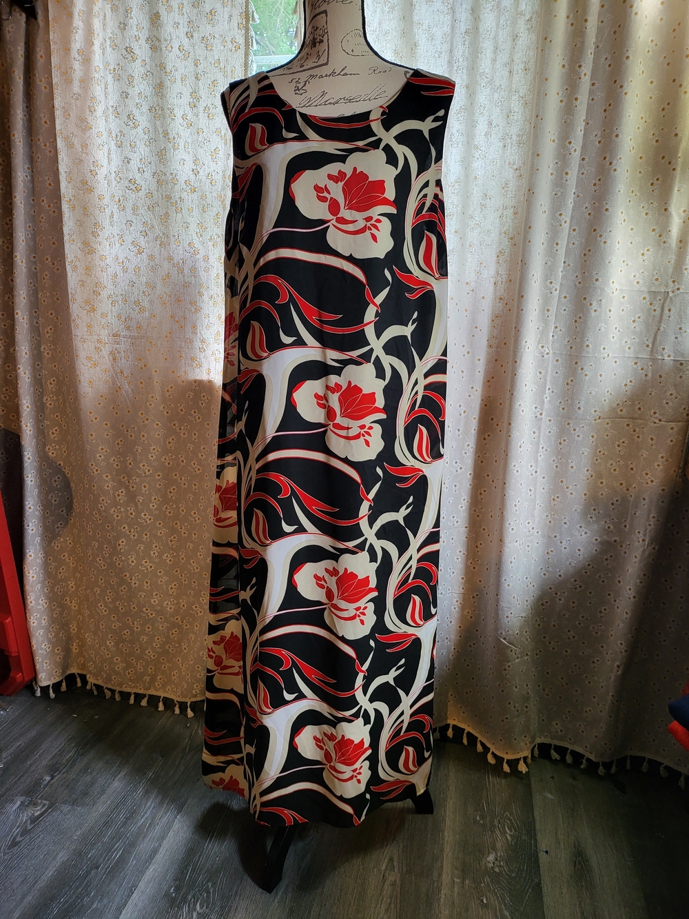 Borcellini Vintage Floral Maxi Dress Black Red Size 16